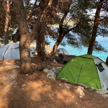 Pine Side Camp * Himare