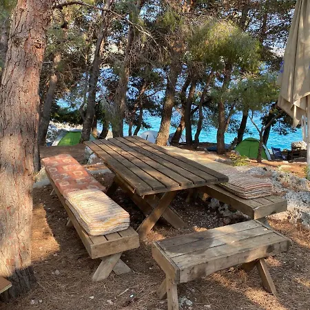 Pine Side Camp Luxury tent *