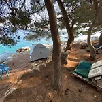 Pine Side Camp אוהל מפואר