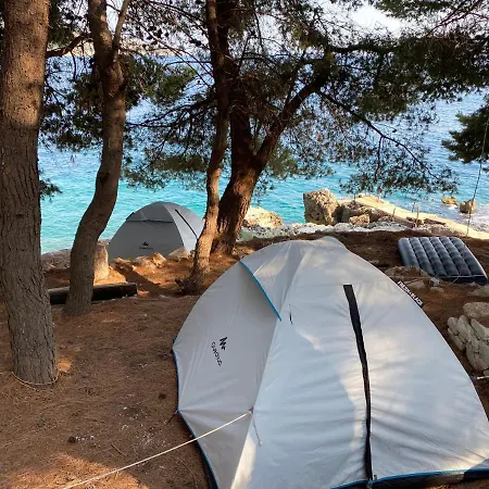 Pine Side Camp Himara